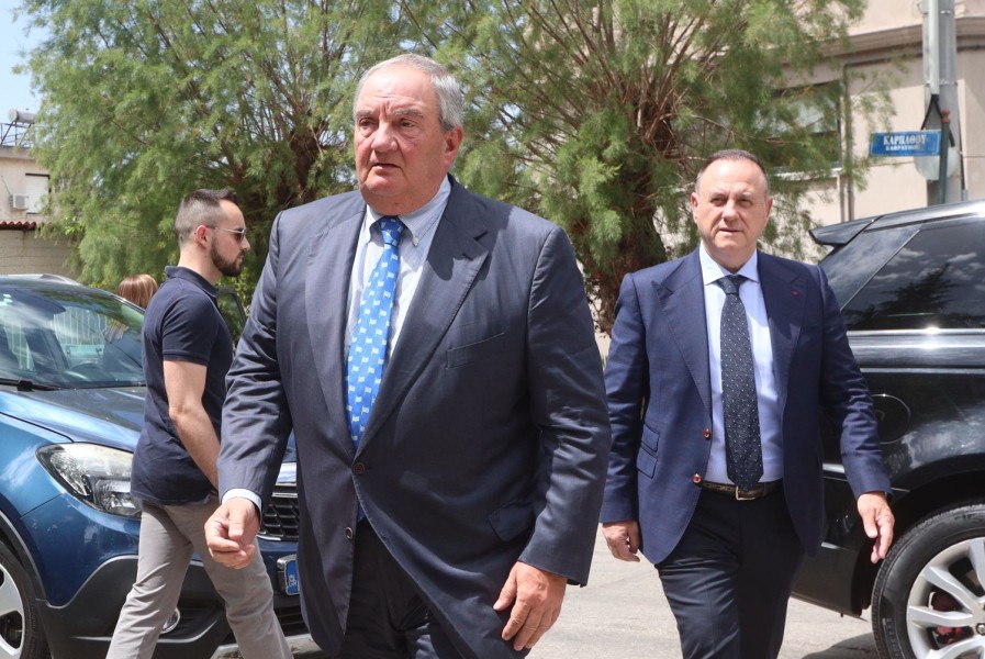 karamanlis.jpg