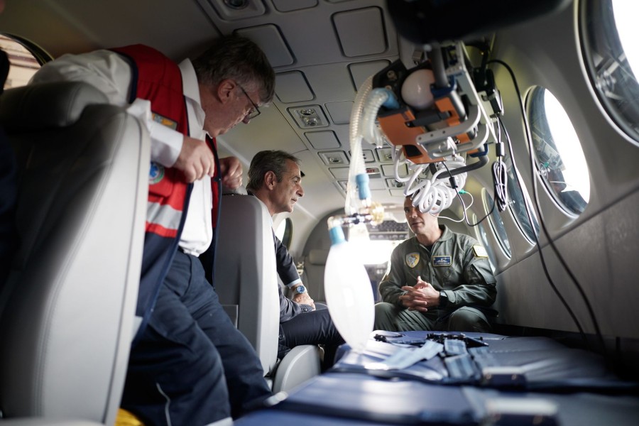 mitsotakis-aeroskafos-ekav.jpg