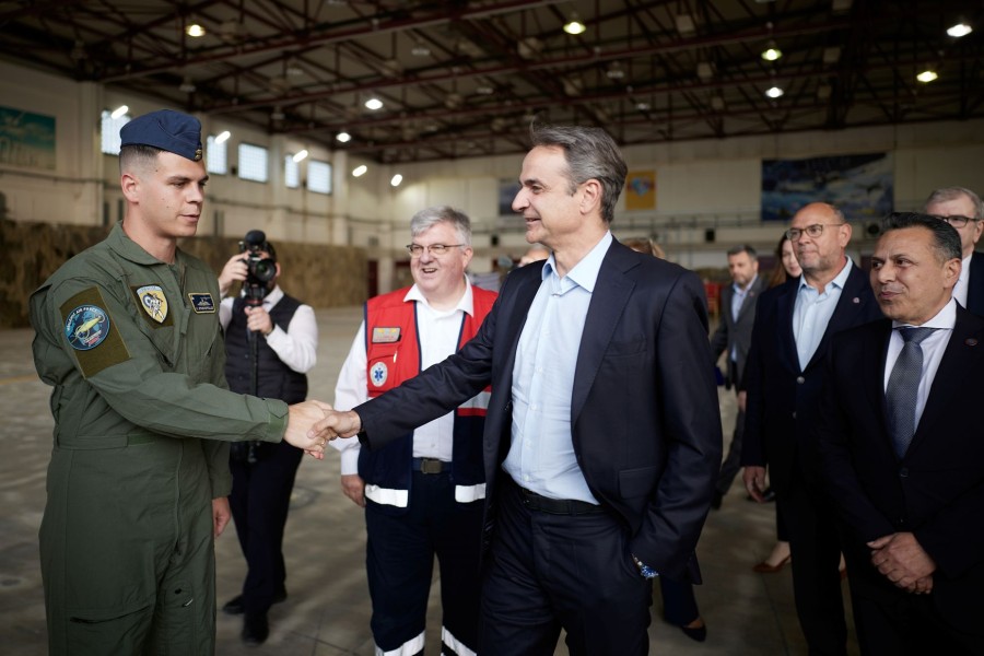 mitsotakis-ekav-aeroskafos.jpg