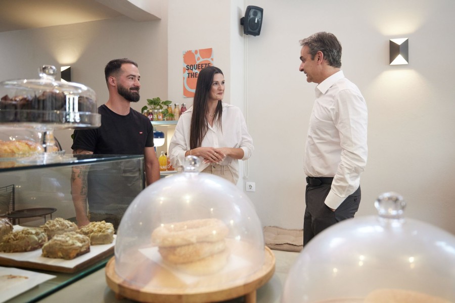 mitsotakis-kafe.jpg