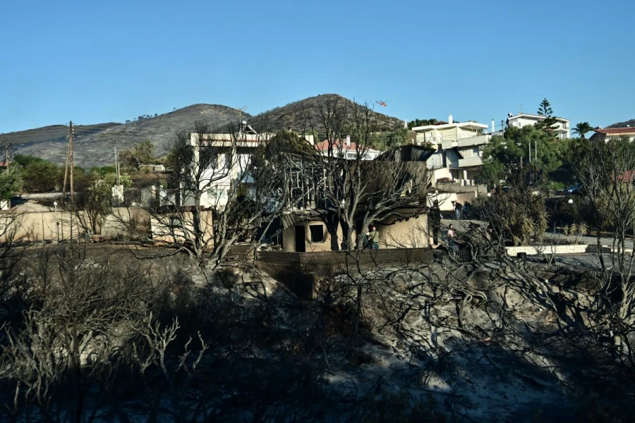 pyrkagia-palaia-fokia2.jpg