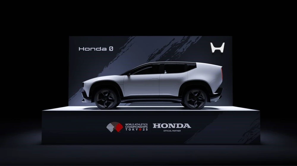 543072-image-of-in-stadium-exhibit-of-honda-0-suv-prototype.jpg