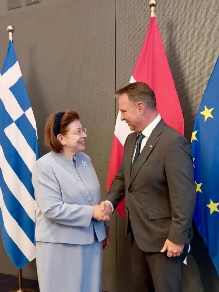 hlinamendwnimetonantikaghkelariokaiypoyrghokatoikiastekhnwnpolitismoumesonenimerosi.jpeg