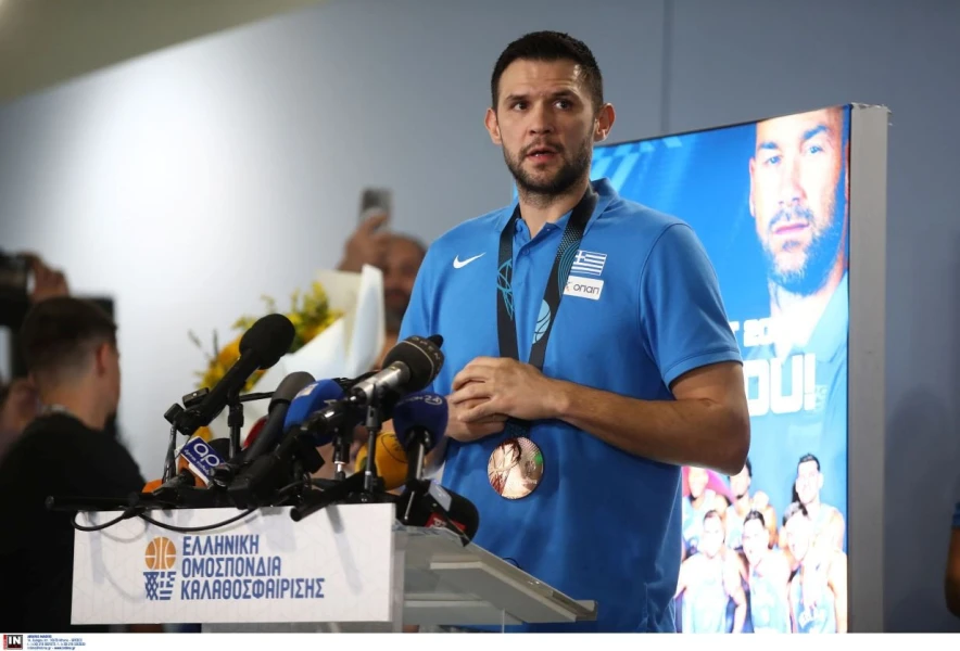 papanikolaou10.jpg