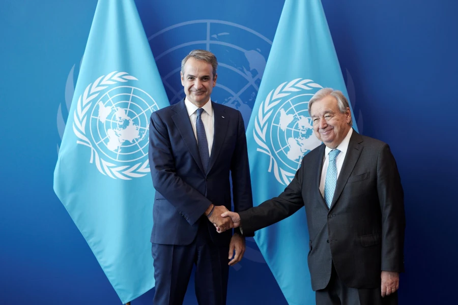 mitsotakis-gkouteres.jpg