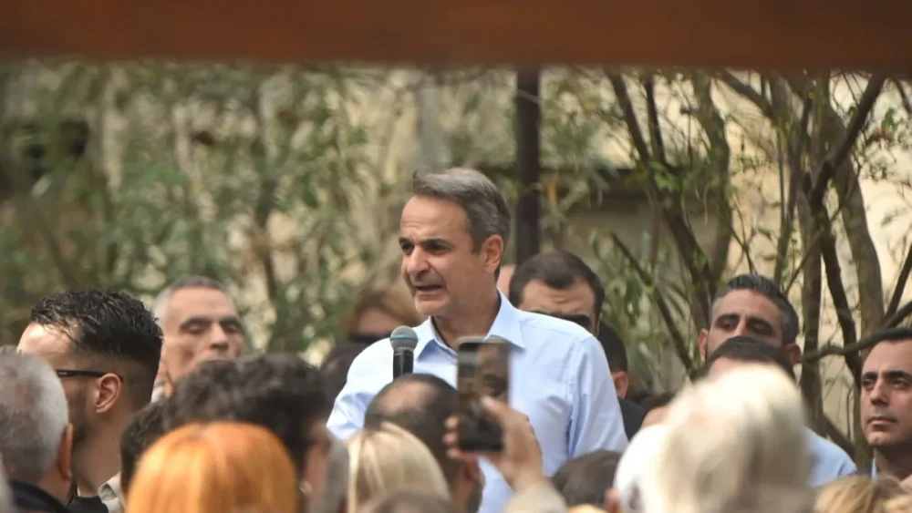 mitsotakis-zi6Fu.jpg