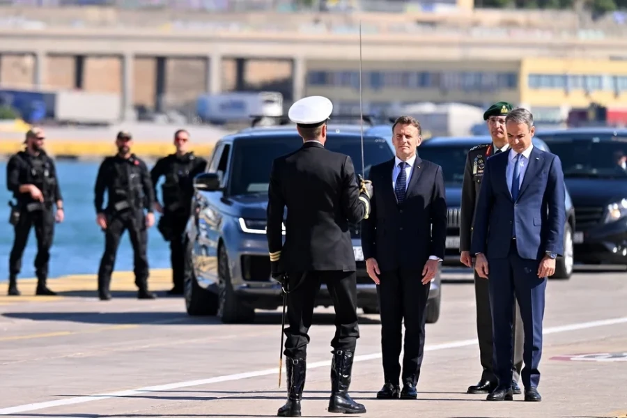 macron-mitsotakis-fregata-5jpg.webp