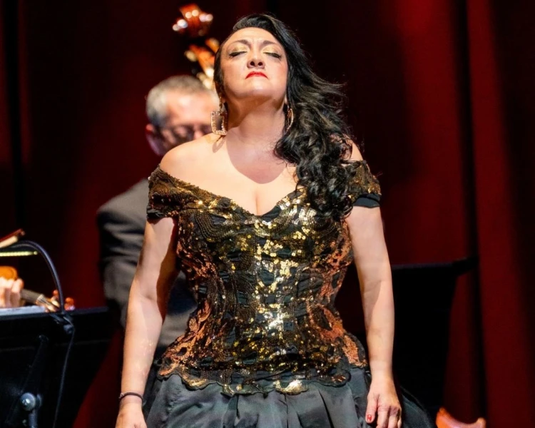 marita-paparizu.JPG