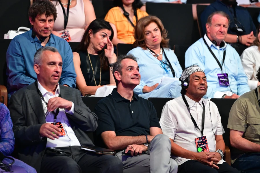 mitsotakis-odeio-athinon-1.jpg
