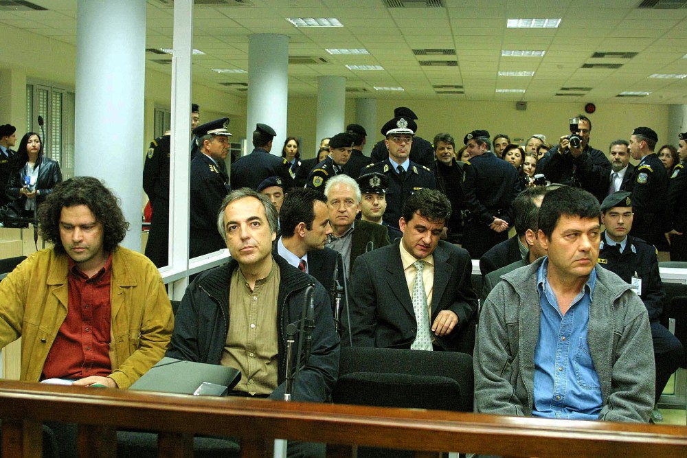 Ο νέος Ποινικός Κώδικας στέλνει «σπίτι της» τη 17 Νοέμβρη