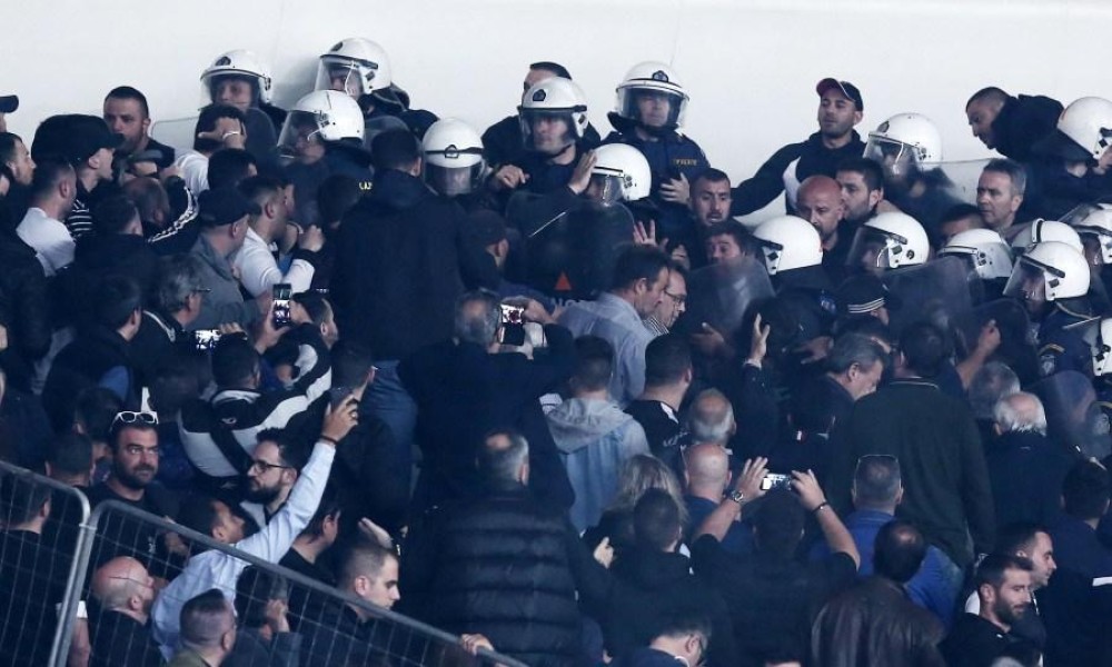 Άφαντος ο Βασιλειάδης, αγνοείται η ΕΠΟ για το…επίσημο ξύλο στο ΟΑΚΑ
