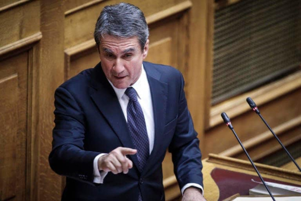 Σκευωρία Novartis: Μηνύσεις Λοβέρδου κατά Μανία και Κελέση
