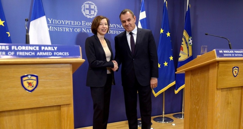 Νέα επικοινωνία Παναγιωτόπουλου-Παρλύ για τα εξοπλιστικά