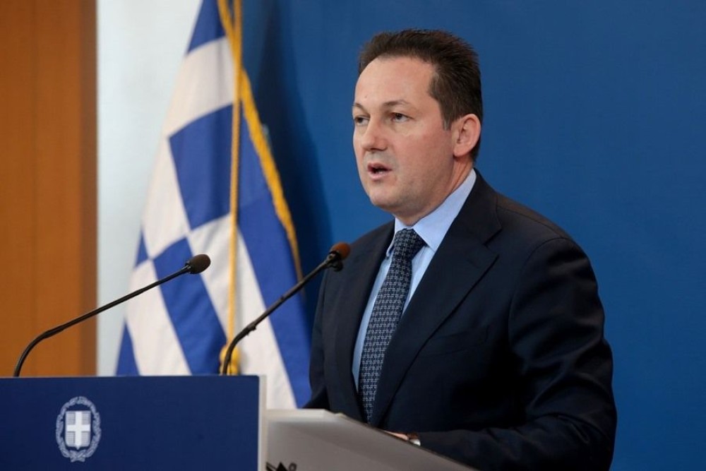 Βολές Πέτσα κατά “Δημοκρατίας”