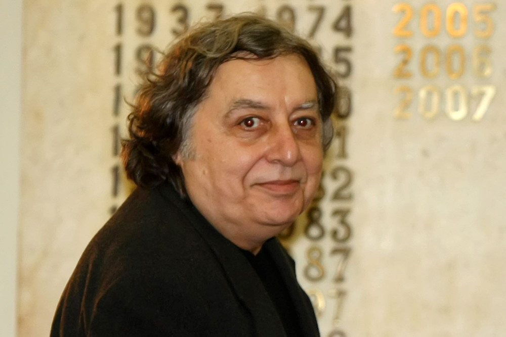 Διονύσης Χαριτόπουλος: ο «αντάρτης» συγγραφέας και ο έρωτας για τη Μαλβίνα