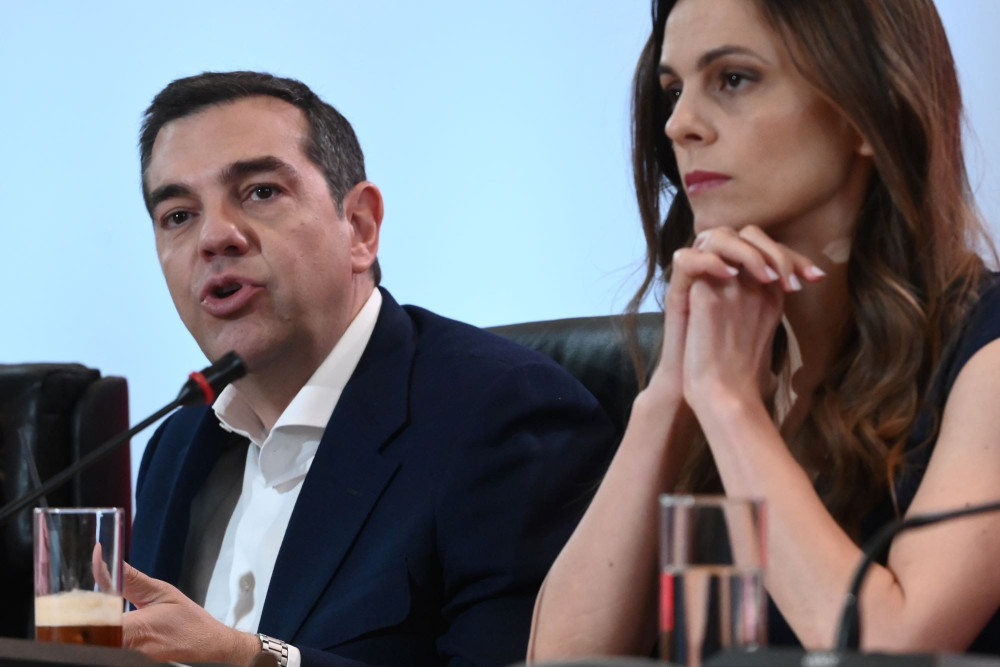 Η Αχτσιόγλου, ο Τσίπρας και το σύνδρομο της… Στοκχόλμης