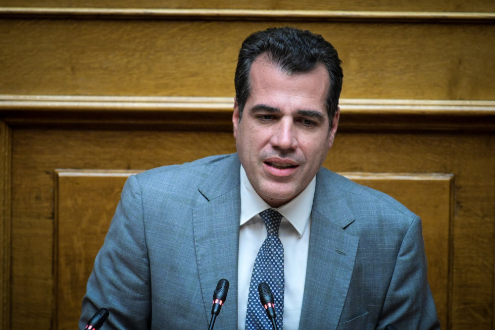 Θάνος Πλεύρης για μεταναστευτικό: Έκτακτο ευρωπαϊκό μηχανισμό για επιστροφές χωρίς εξέταση ασύλου προτείνει η Ελλάδα (video)