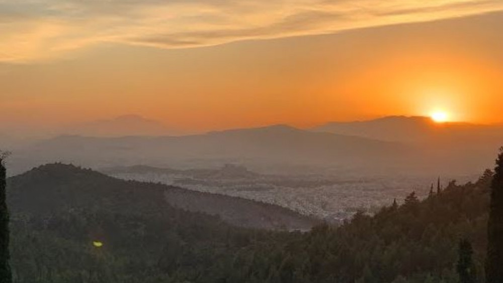 Καιρός: Ποιά περιοχή άγγιξε τους 28 βαθμούς κελσίου &#8211; Η πρόγνωση για αύριο