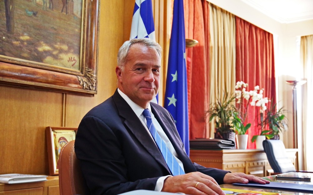 &#8220;Σαρώνει&#8221; την Ανατολική Αττική ο Μάκης Βορίδης