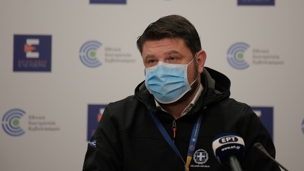 Live: Οι ανακοινώσεις Γεωργιάδη – Χαρδαλιά για Αττική, click away και σχολεία