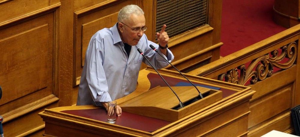 Ξαναχτύπησε ο υβριστής Ζουράρις