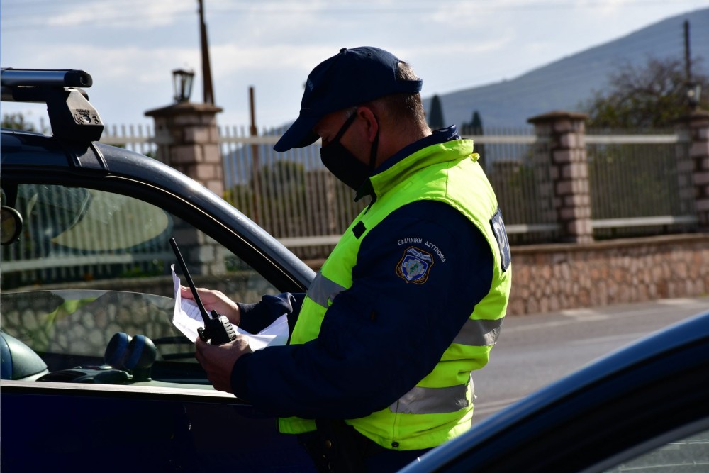 Lockdown: Τι ισχύει από Δευτέρα για τις βεβαιώσεις κίνησης εργαζομένων