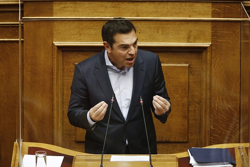 Θλιβερή παρουσία Τσίπρα, αλλά&#8230; δεν έφταιγεν ο ίδιος, τόσος ήτανε&#33;