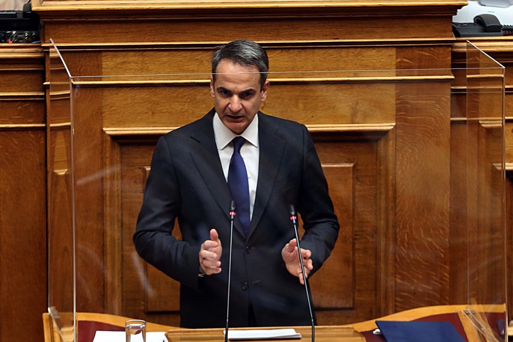Μητσοτάκης σε Τσίπρα: Είστε πίσω από τις διαδηλώσεις -Θέλετε νέες πλατείες Αγανακτισμένων