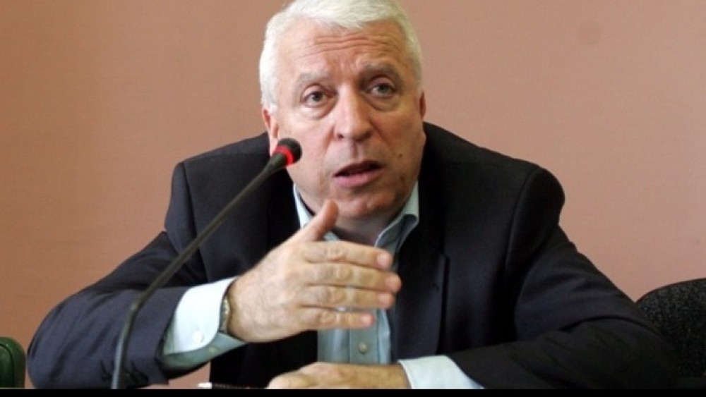 Αρνείται συνάντηση με Γιόχανσον ο περιφερειάρχης Β. Αιγαίου