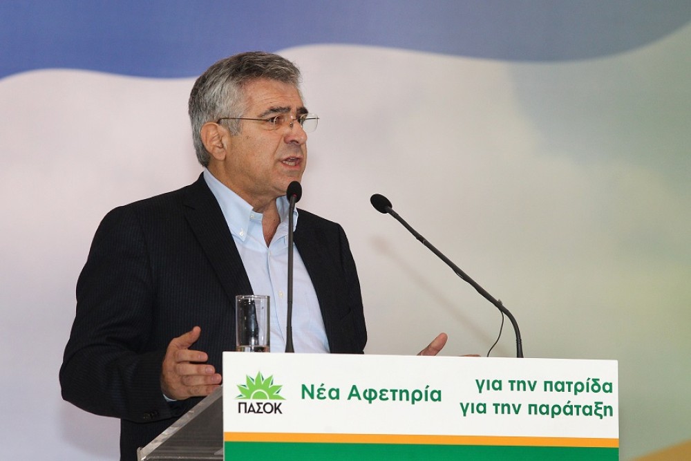 Αθώος ο Καρχιμάκης για τα απόρρητα στοιχεία σχετικά με τα «Σινούκ»