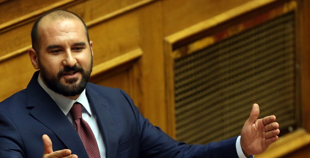 Σκευωρία Novartis: Υπεράνω του νόμου νιώθουν οι βουλευτές του ΣΥΡΙΖΑ – «Πόλεμος» στη Βουλή