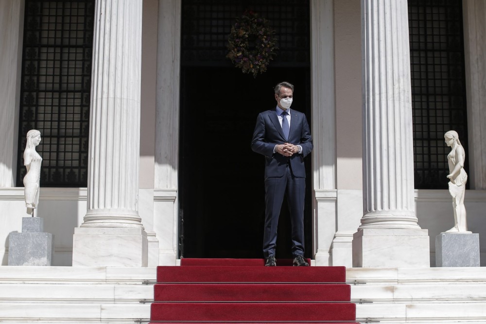 Τέσσερις προτεραιότητες για το Μέγαρο Μαξίμου