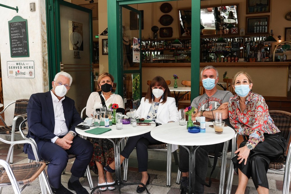 Σακελλαροπούλου για άνοιγμα εστίασης: &#8220;Ξαναζούμε μικρές χαρές της καθημερινότητας&#8221;