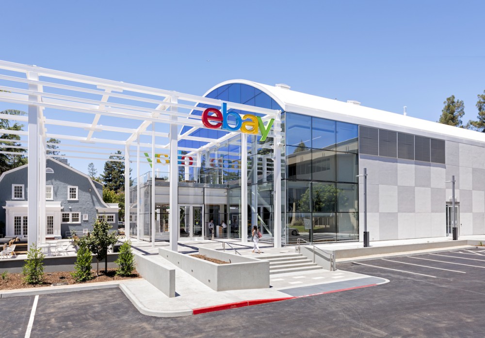 Η eBay διευρύνει τη διαχείριση πληρωμών της στην Ελλάδα