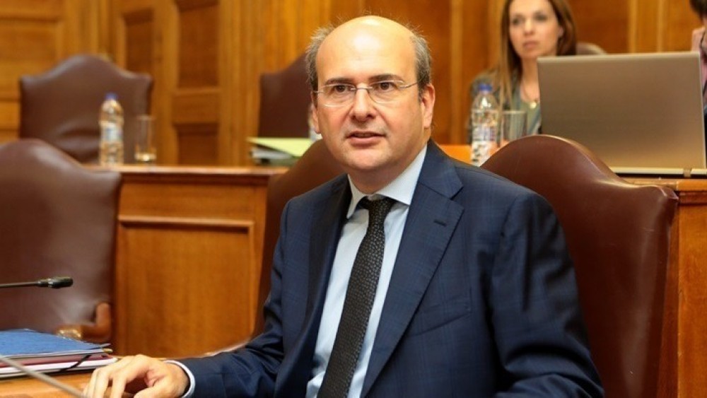 Χατζηδάκης: Ο ΟΑΕΔ δεν δίνει μόνο επιδόματα, αλλά βοηθά τους ανέργους να βρίσκουν δουλειές