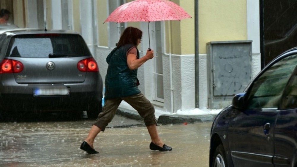 Άστατος ο καιρός: Βροχές και χαλάζι-Πού θα είναι έντονα τα φαινόμενα