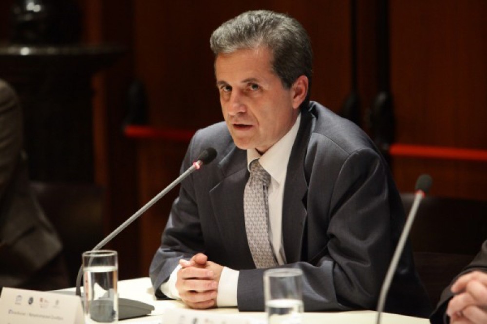 Κ. Αραβώσης: «Τέλος» για ορισμένα πλαστικά μίας χρήσης