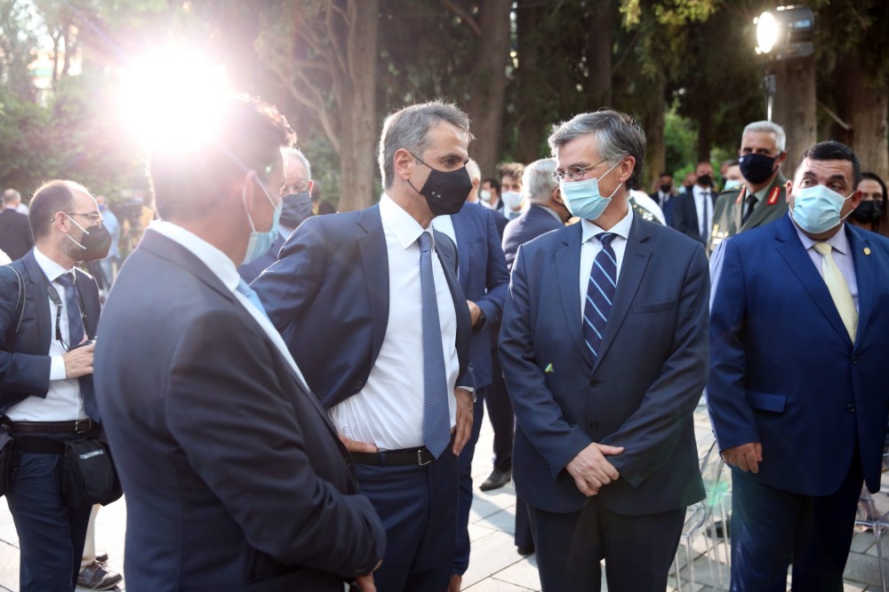 Τουρκία και κορωνοϊός κυριάρχησαν στα πηγαδάκια στο Προεδρικό Μέγαρο
