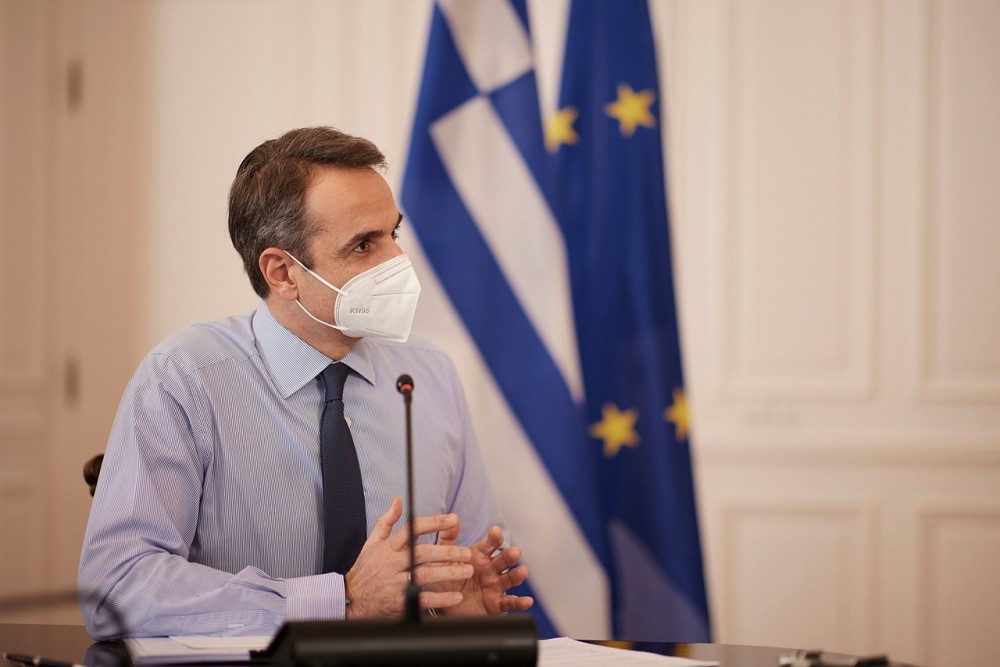 Επικοινωνία Μητσοτάκη με μαθητή που αρίστευσε στις Πανελλαδικές ενώ είχε χάσει τους γονείς του από κορωνοϊό