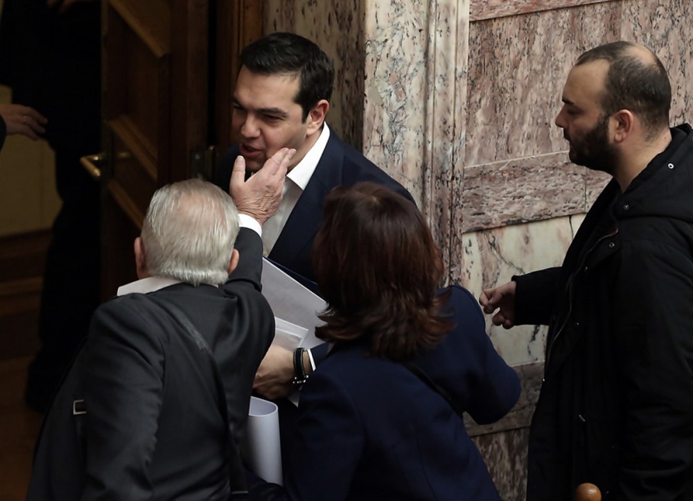 Μην κακολογείτε τον Τσίπρα: Δεν είναι διχαστικός (video)