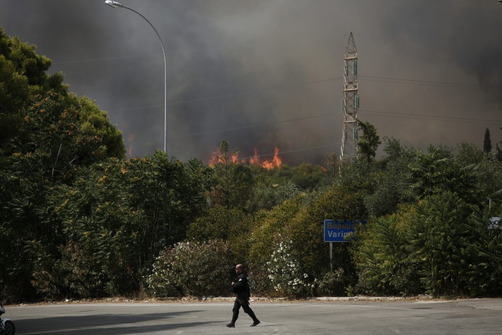 Άνοιξαν και τα δύο ρεύματα κυκλοφορίας στην Αθηνών &#8211; Λαμίας