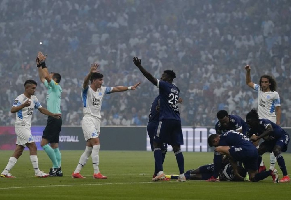 La Ligue: Κατάρρευση Καλού, στο 5′ της αναμέτρησης Μαρσέιγ-Μπορντό (vids)