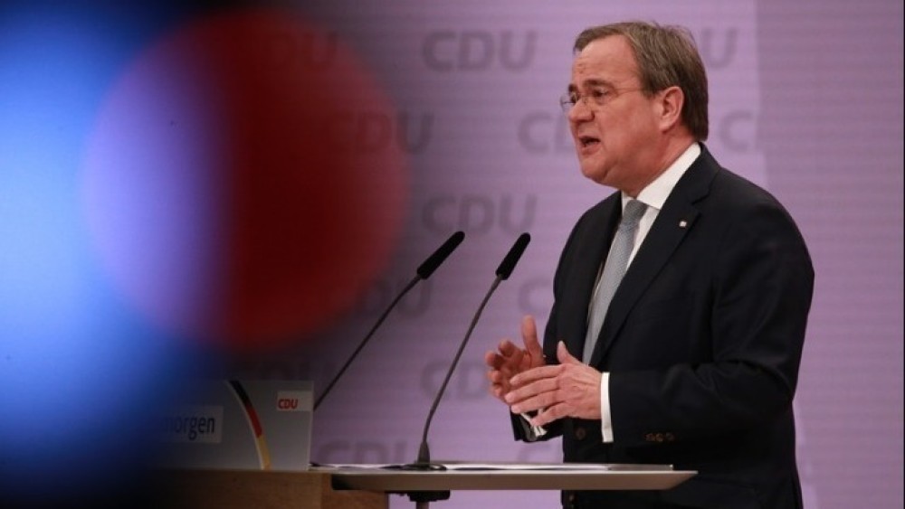 Γερμανία: Χάνει κι άλλο έδαφος ο Άρμιν Λάσετ, διάδοχος της Μέρκελ