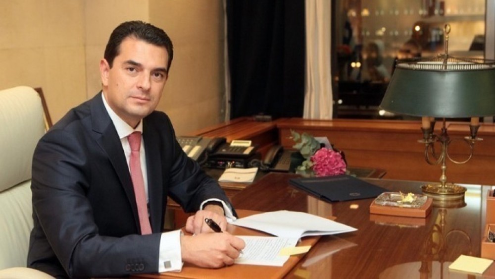 Σκρέκας σε Βαξεβάνη: Μη διασπείρετε ψευδείς ειδήσεις και μην προσβάλετε τις δυνάμεις της πυροσβεστικής