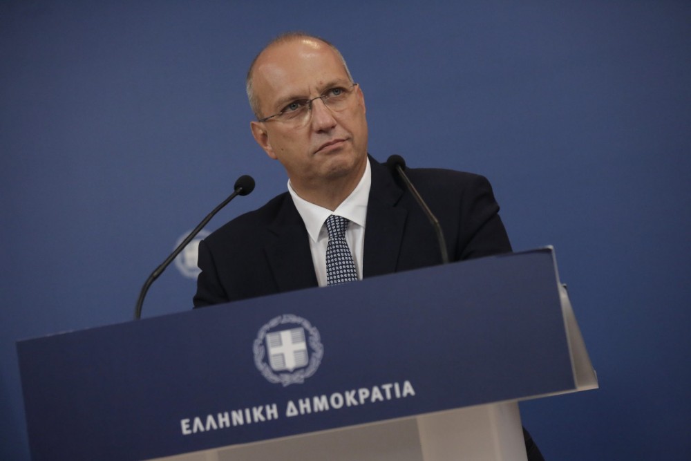 Οικονόμου για Αποστολάκη: Κατώτερος των περιστάσεων – Δείλιασε μπροστά στις χυδαίες απειλές του ΣΥΡΙΖΑ