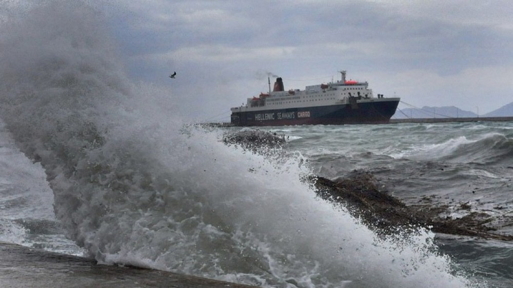 Προβλήματα στα ακτοπλοϊκά δρομολόγια λόγω ισχυρών ανέμων