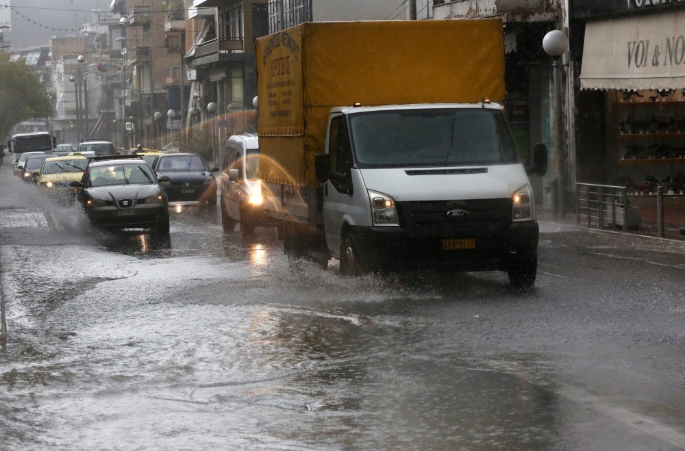 Σε ποια οδικά τμήματα της Κεντρικής Μακεδονίας συνεχίζεται η διακοπή κυκλοφορίας