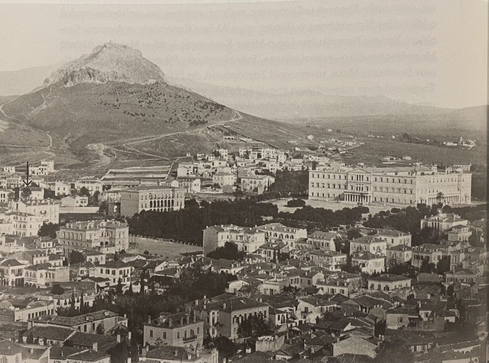 Η Αθήνα στην πορεία του χρόνου: Πλατάνια στην Πανεπιστημίου και βόλτα Σύνταγμα-Ομόνοια 120 χρόνια πριν