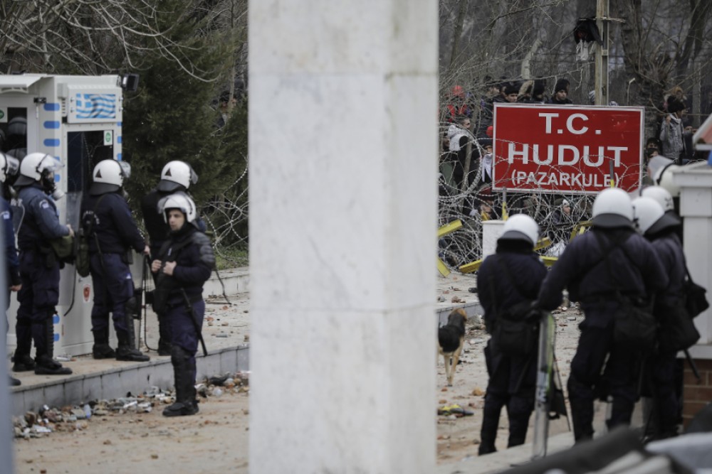 Η Ελληνική Ένωση Επιχειρηματιών ενισχύει με εξοπλισμό τις αστυνομικές δυνάμεις στον ‘Εβρο