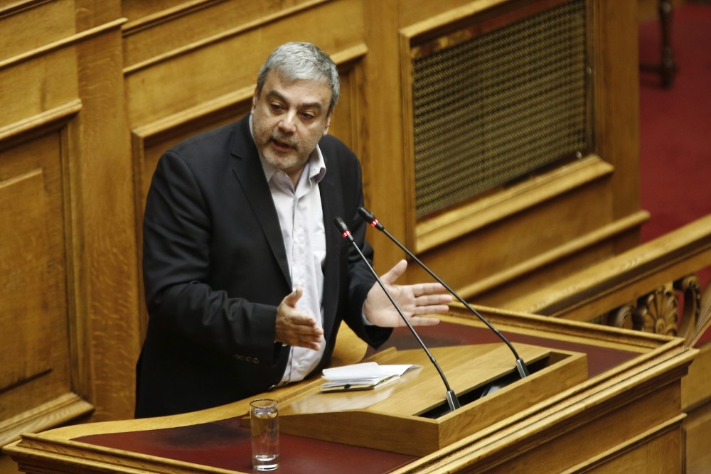 Βερναδάκης κατά Τσίπρα: Χαμένοι στη μετάφραση στο ΣΥΡΙΖΑ